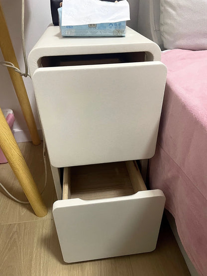 Table de chevet en bois massif avec 2 tiroirs - Design minimaliste