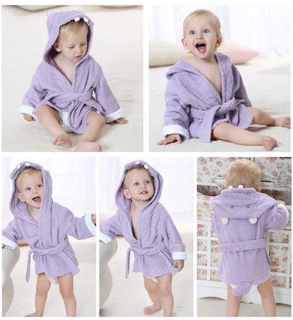 Robe de bain en coton pour bébé : peignoir doux et pyjama