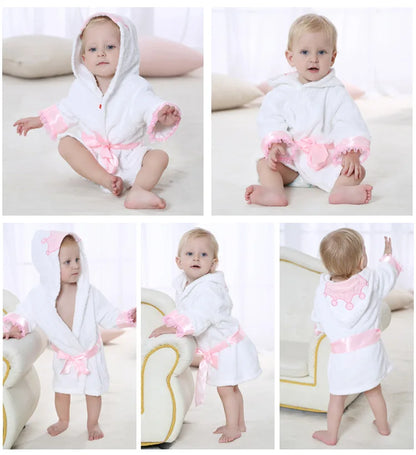 Robe de bain en coton pour bébé : peignoir doux et pyjama