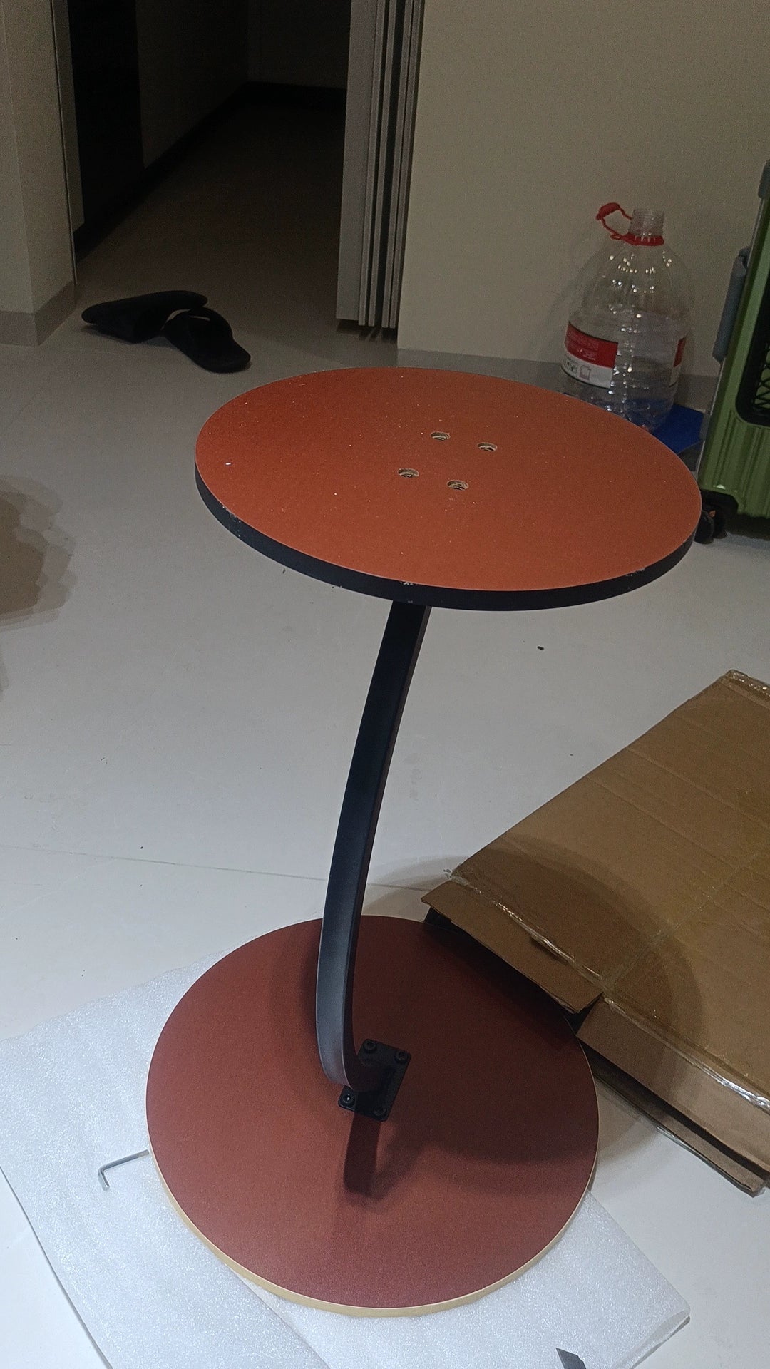 Table à thé ronde 2024 - Petit meuble d'appoint élégant