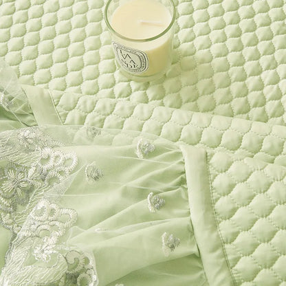 Ensemble de couvre-lit d'été brodé chic - léger et doux, 1 à 3 pièces