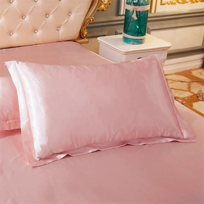 Taie d'oreiller en satin luxueux 48x74 - Confort et élégance