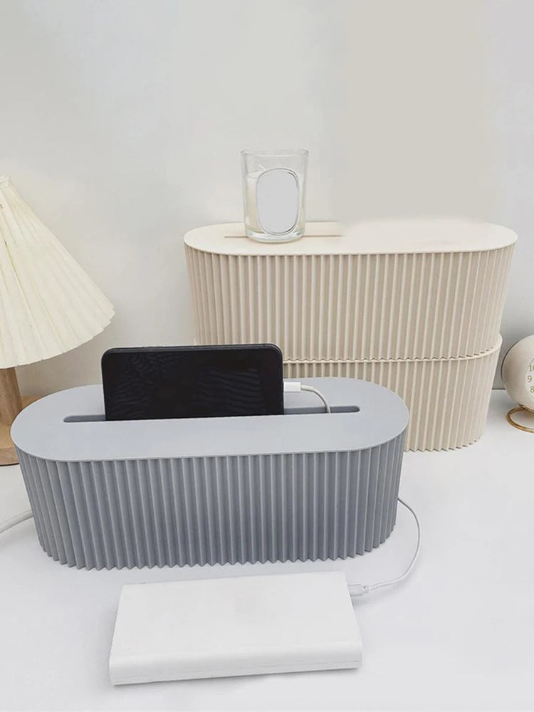 Organisateur de câbles multifonctionnel pour prise domestique