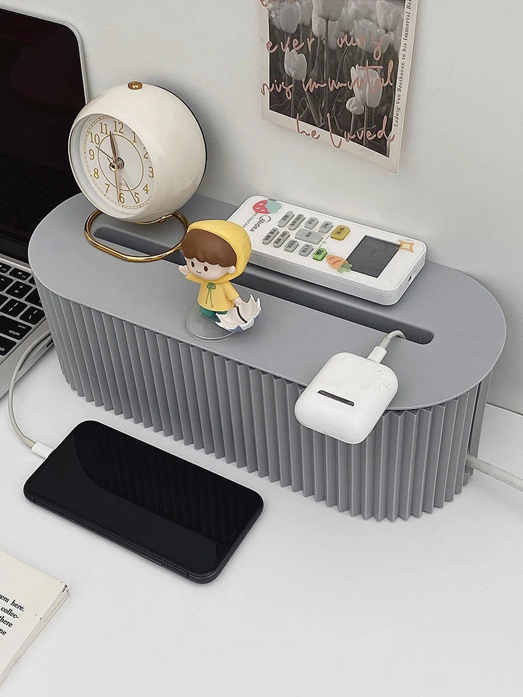 Organisateur de câbles multifonctionnel pour prise domestique