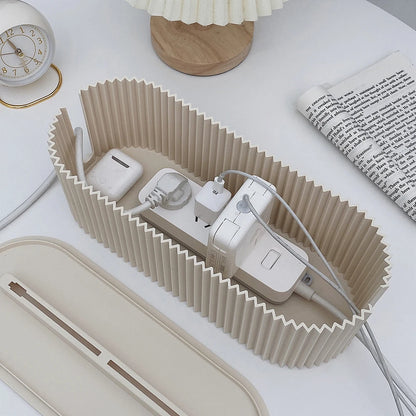 Organisateur de câbles multifonctionnel pour prise domestique