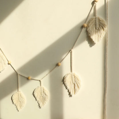 Tenture Murale Boho en Macramé avec Feuilles et Glands