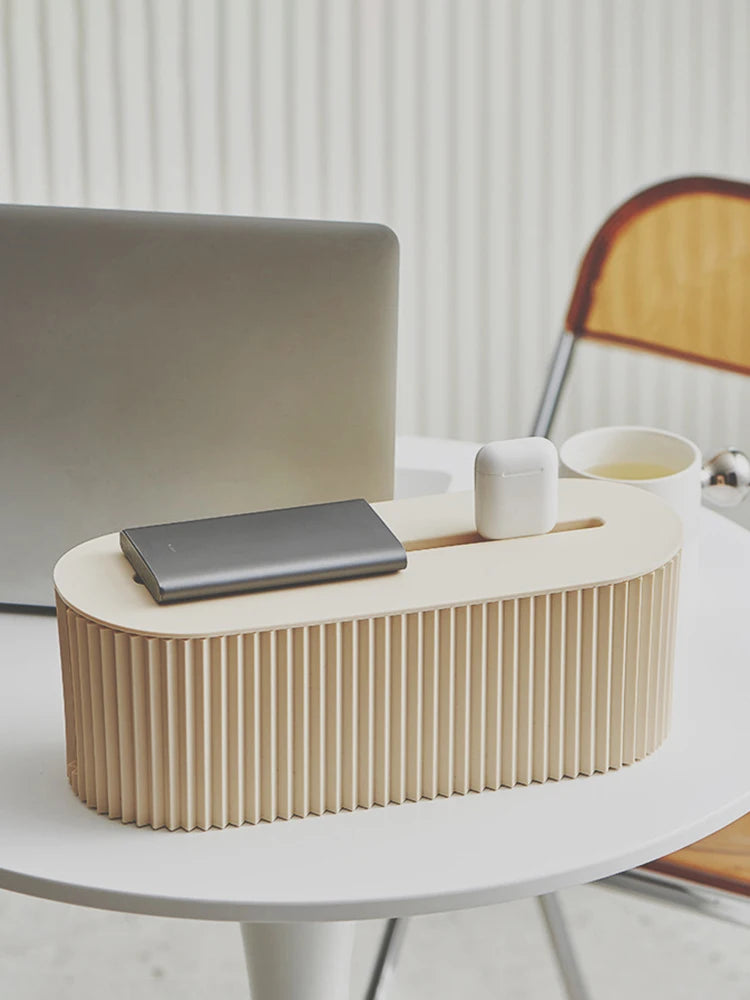 Organisateur de câbles multifonctionnel pour prise domestique