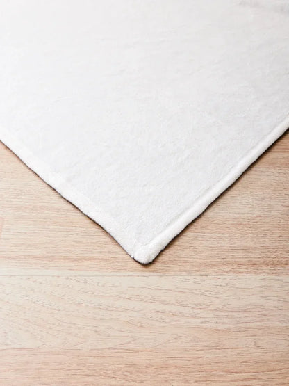 Plaid en Peluche Doux Gris Argenté - Couverture d'Hiver Confortable