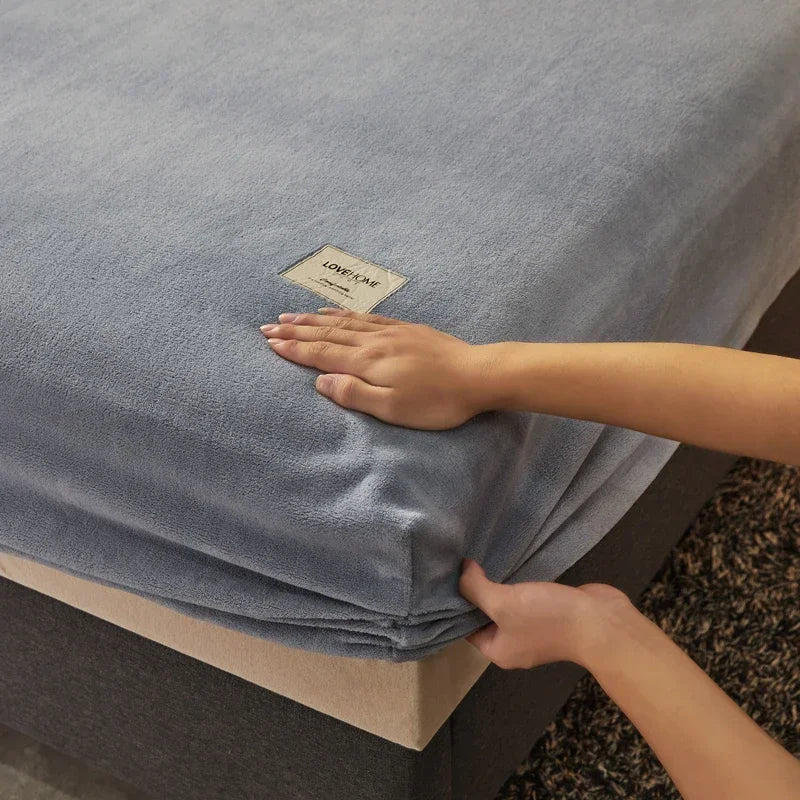 Drap-housse en peluche douce OKHOME - Literie chaude et luxueuse