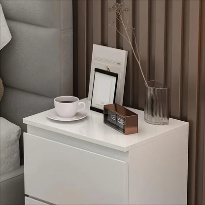 Table de chevet blanche en bois avec 2 tiroirs - Rangement chic