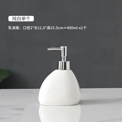 Set d'accessoires de salle de bains en céramique chinoise élégante