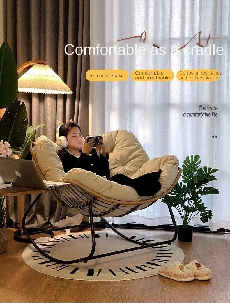 Chaise à bascule en rotin tissé - Confort paresseux pour balcon