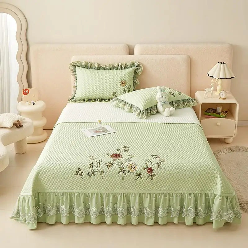 Ensemble de couvre-lit d'été brodé chic - léger et doux, 1 à 3 pièces