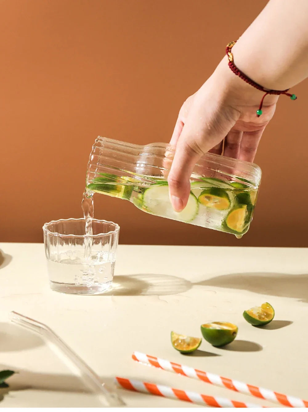 Carafe à eau en verre avec gobelet - Ensemble élégant de cuisine