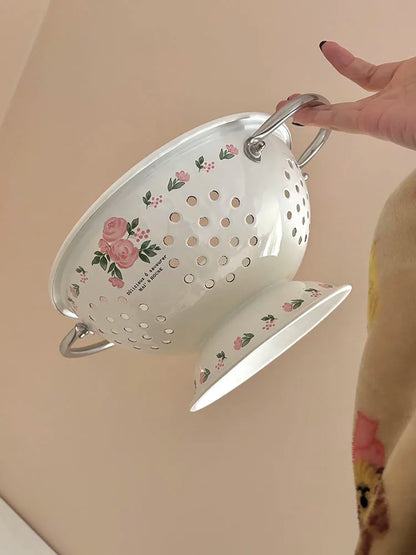 Panier à fruits vintage en émail rose - Élégance pour la cuisine