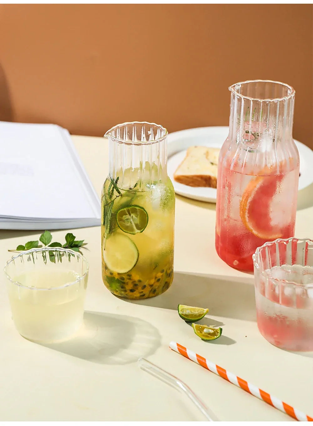 Carafe à eau en verre avec gobelet - Ensemble élégant de cuisine