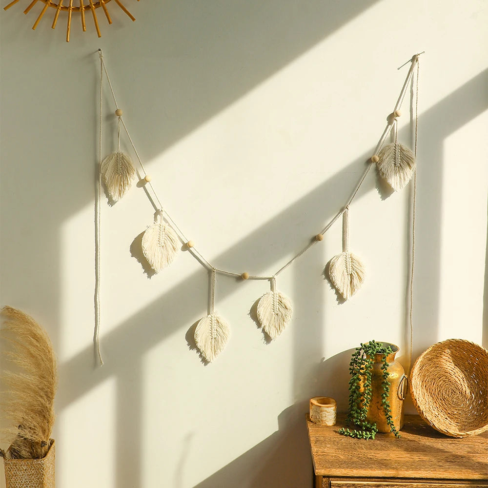Tenture Murale Boho en Macramé avec Feuilles et Glands
