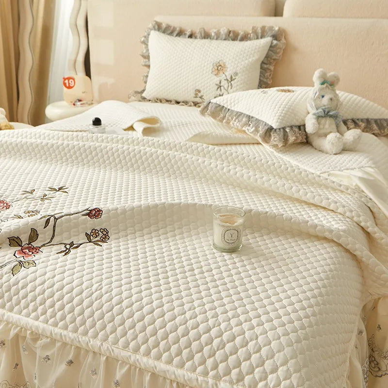 Ensemble de couvre-lit d'été brodé chic - léger et doux, 1 à 3 pièces