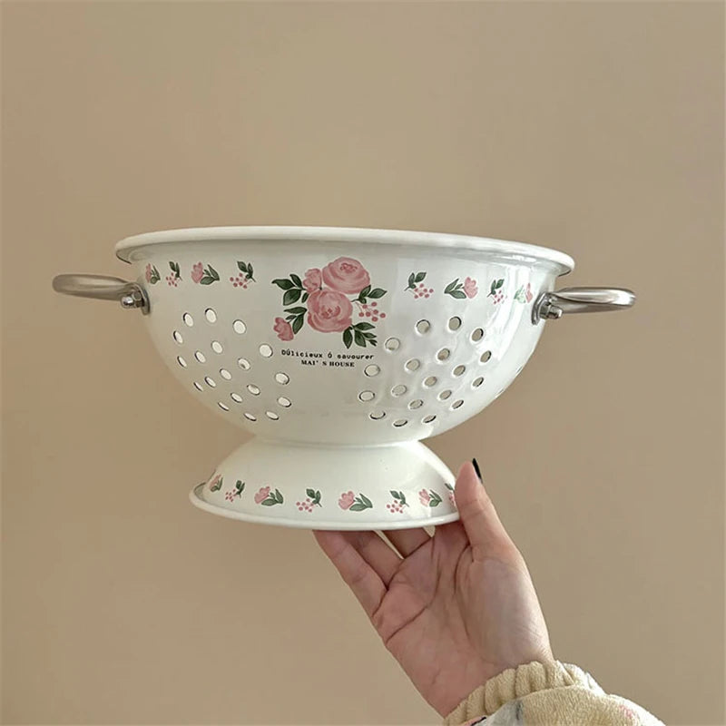 Panier à fruits vintage en émail rose - Élégance pour la cuisine