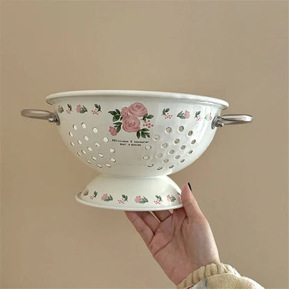 Panier à fruits vintage en émail rose - Élégance pour la cuisine