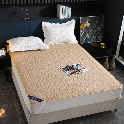 Couvre-lit imperméable antidérapant pour matelas - Protection efficace