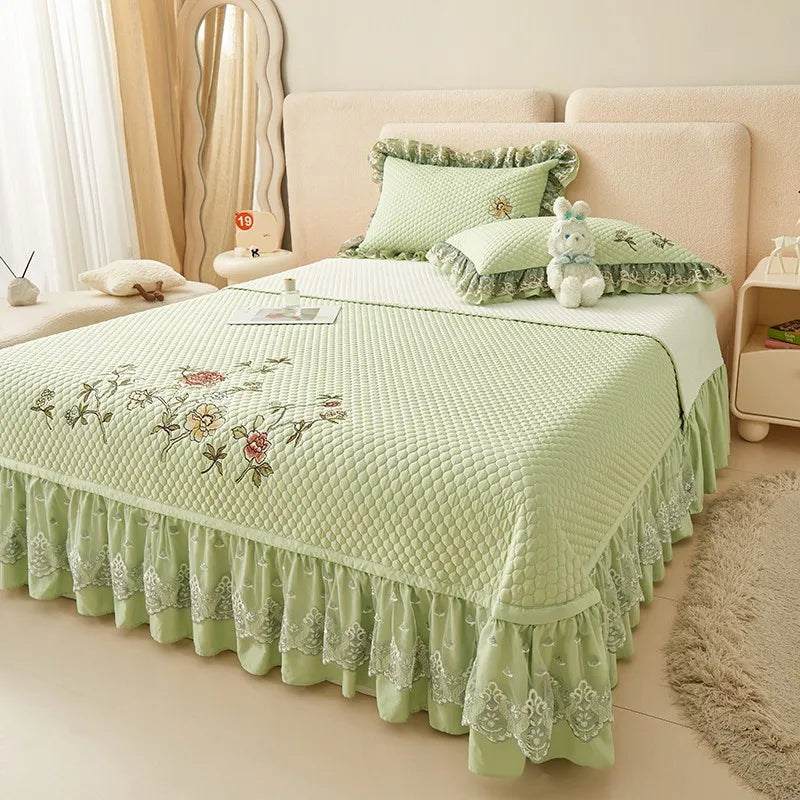 Ensemble de couvre-lit d'été brodé chic - léger et doux, 1 à 3 pièces